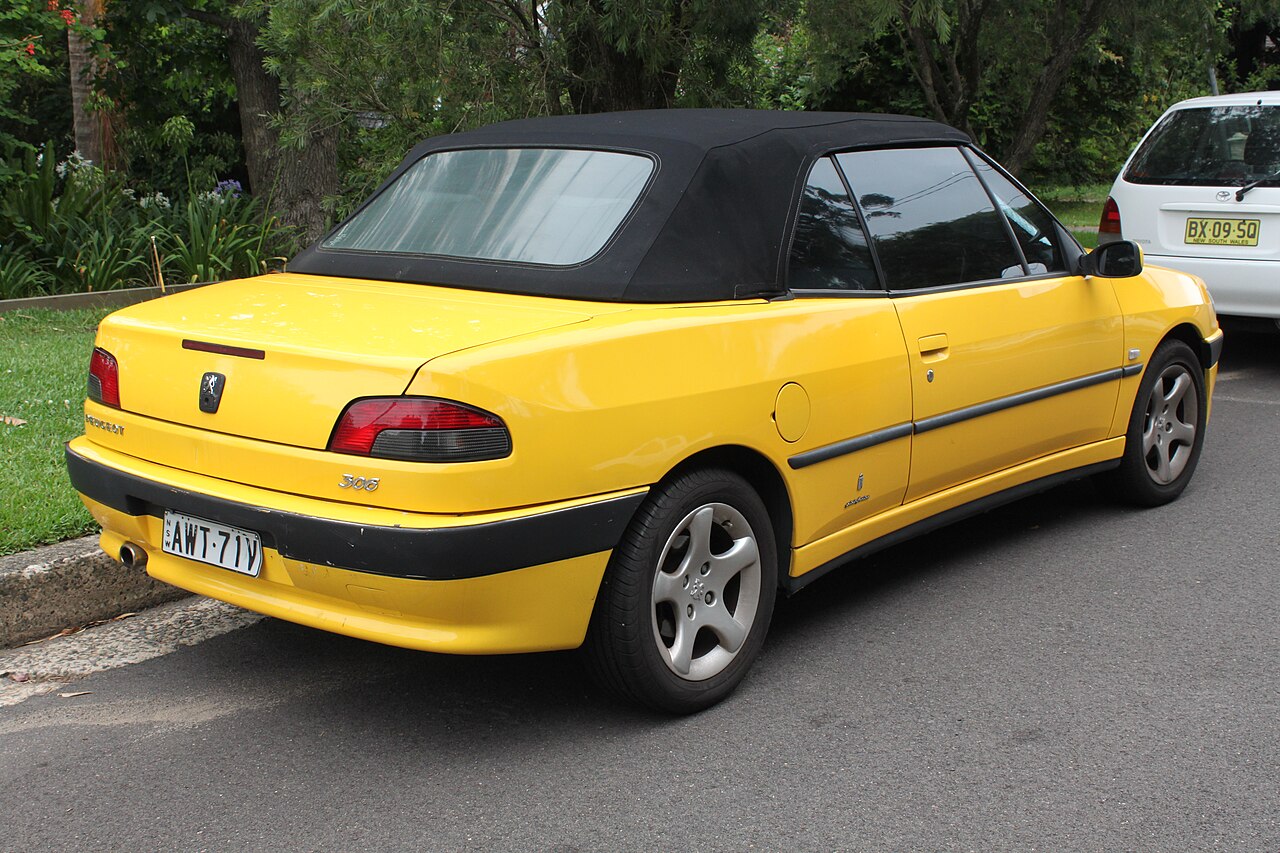 Peugeot 306