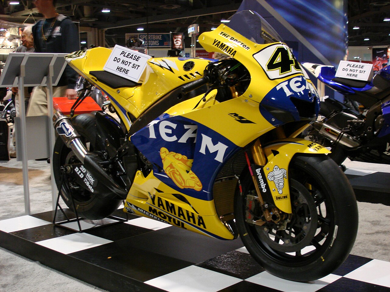 Yamaha YZR-M1 2002-