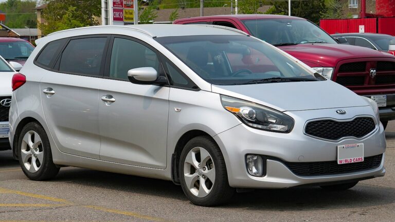 Kia Carens