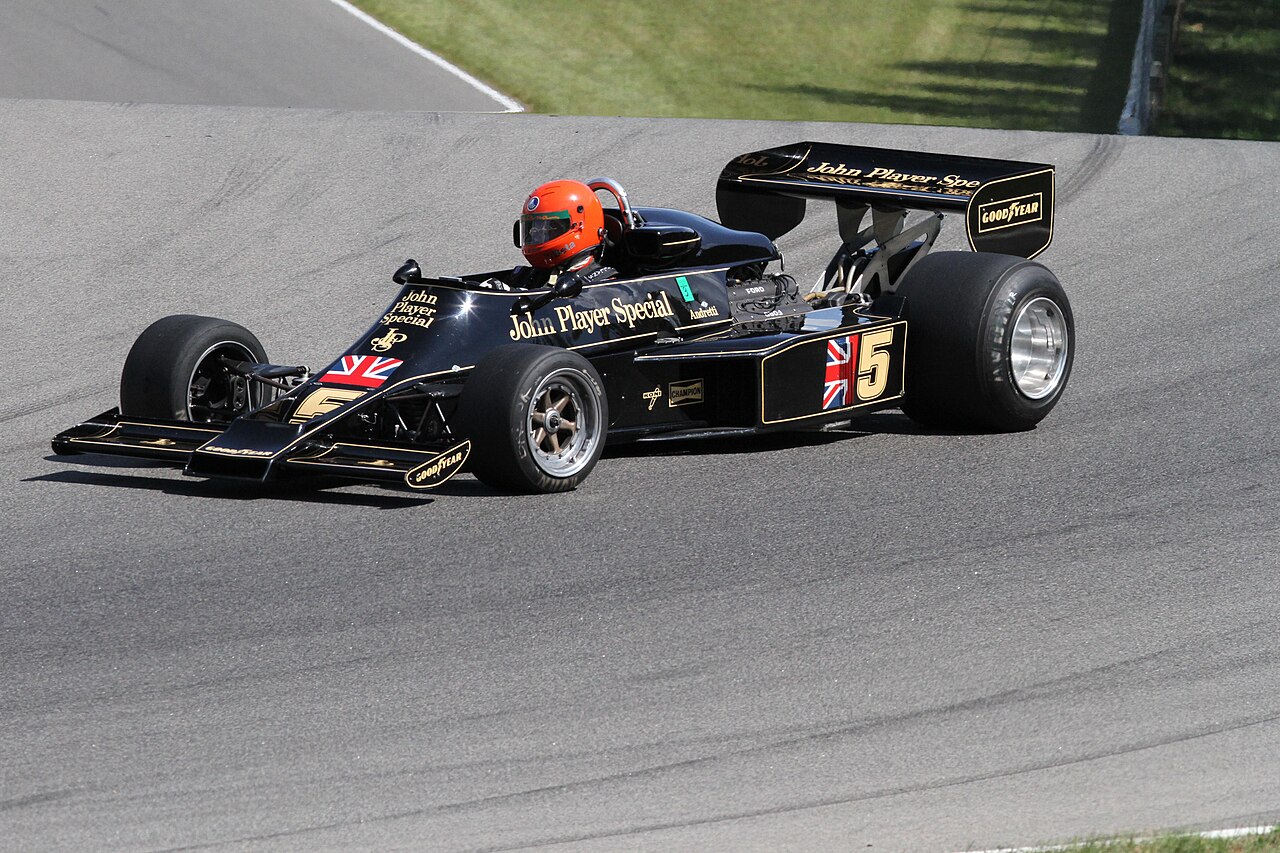 Lotus Cars 1951-1971