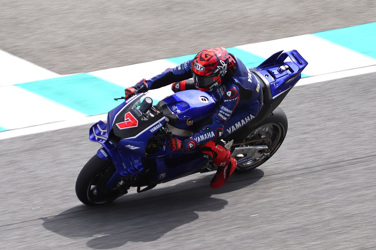 Yamaha YZR-M1 2002-