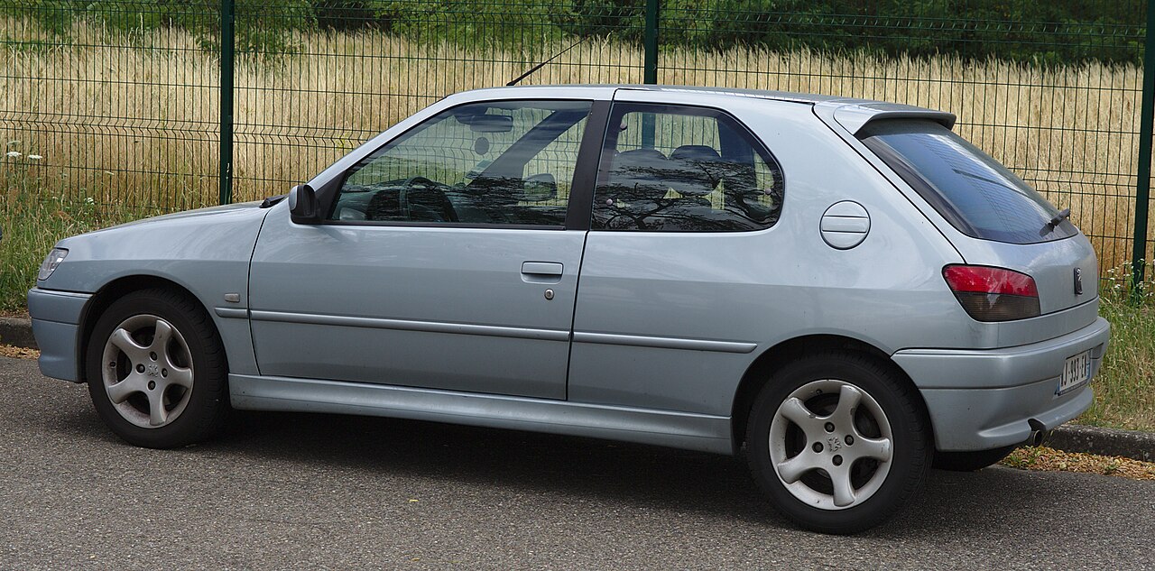 Peugeot 306
