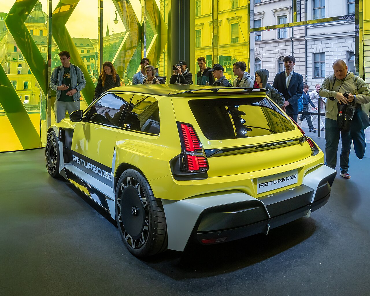 Renault 5 E-Tech 2024 – Present