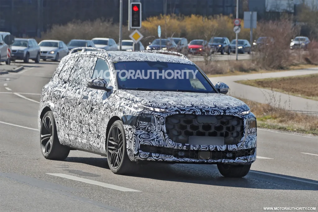 2027 Audi SQ9 Spied: Yeni Elektrikli SUV’nin Gizemli Hatıraları