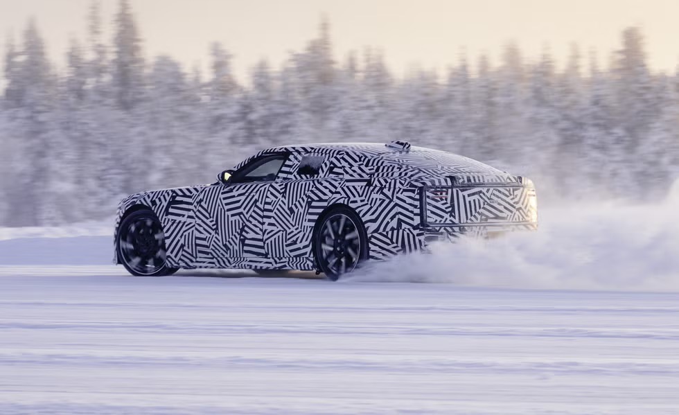Stellantis ve Jaguar Land Rover, ABD’de Ortaklık Kurma Planlarını Açığa Çıkardı: Jeep ve Land Rover’ın Geleceği Değişebilir mi?