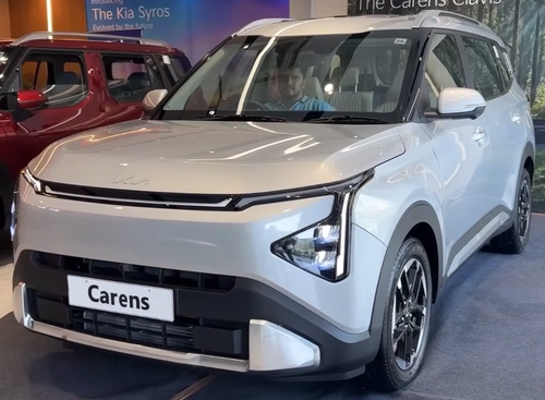 Kia Carens