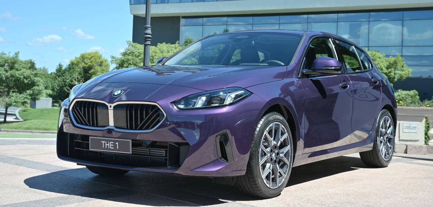 BMW, Seri 1’in Gelecek Neslini Elektrikli ve Klasik Versiyonlarla Tanıtacak