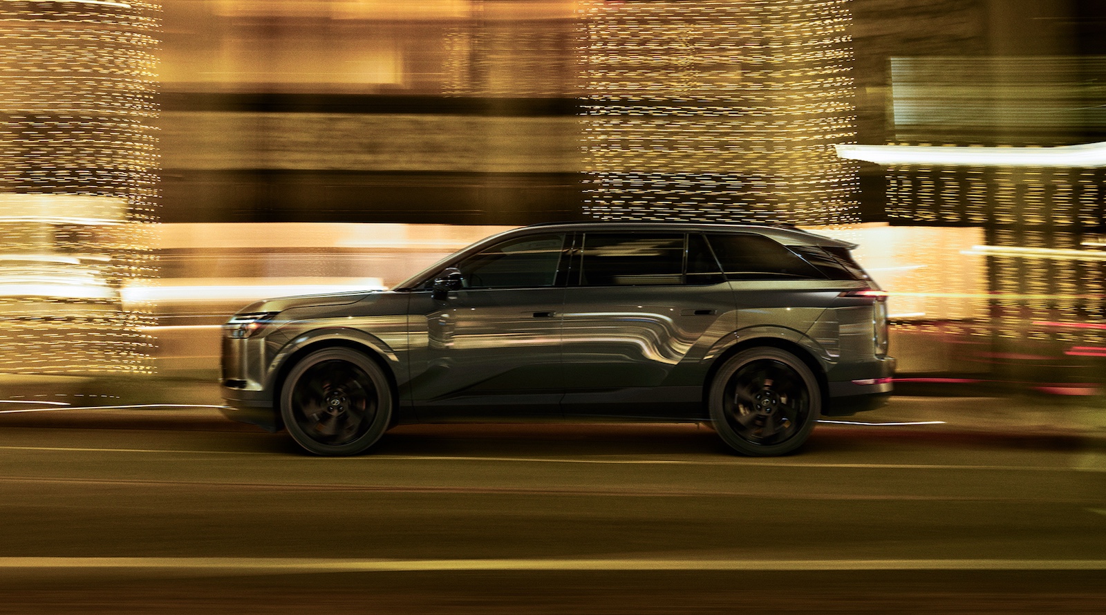 Lexus, Üç Sıralı Elektrikli SUV Modeli TZ’yi Tanıttı