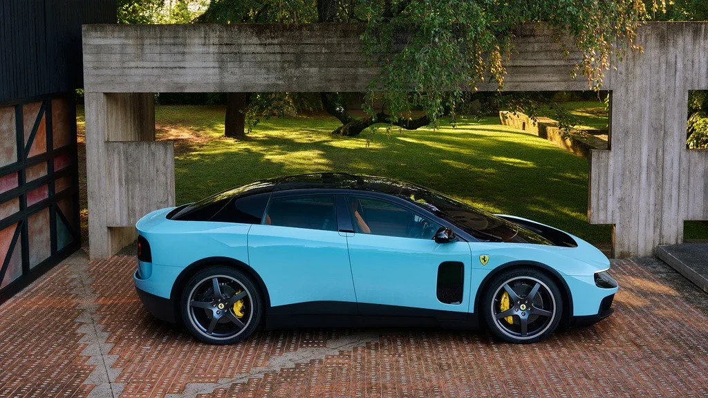 Ferrari Luce Elektrikli Aracı, Yatırımcıları Şaşırtıyor ve İtalyan Markasının Hisse Değerlerini Düşürüyor