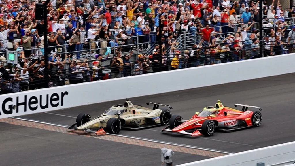 Indy 500’de Tarihi Son Duruş: Rosenqvist, Malukas’ı Alt Etmeye Neredeyse Yakalandı