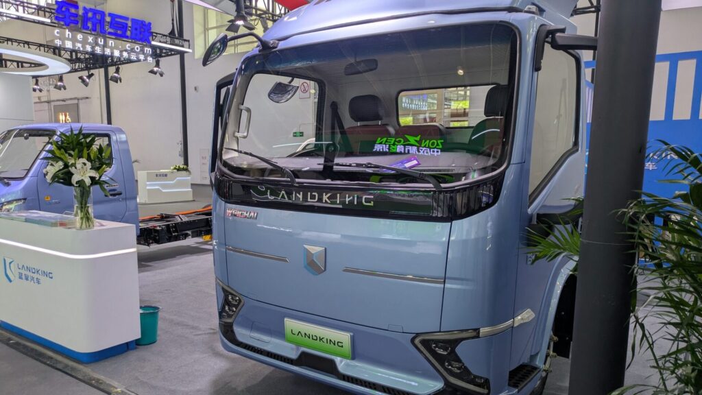LANDKING Elektrikli Kamyonları Çin Otomotiv Fuarı’nda Görüntüledi: Gelecek Yaklaşıyor