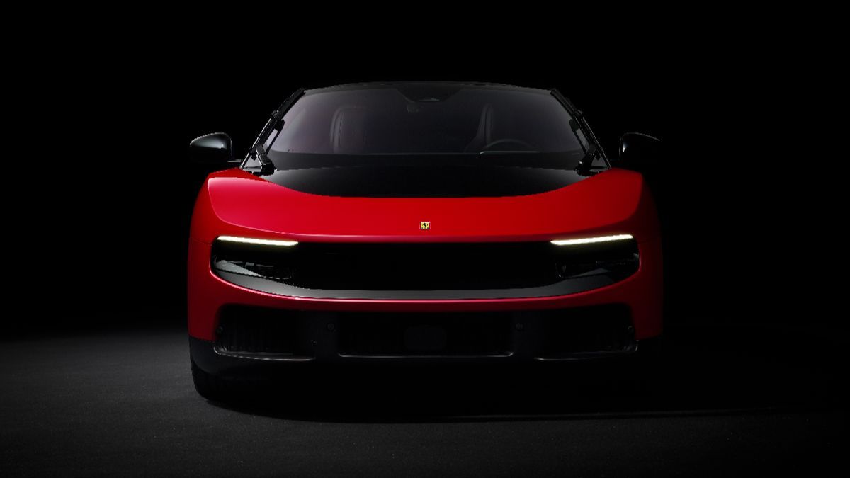 Ferrari Luce EV: Futura Bir Spor Arabasi, Futbol Annelerin Hayali!