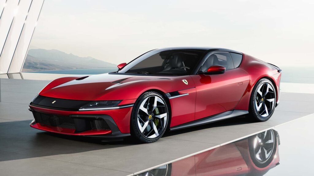 Ferrari, 12 Silindirli Manuel Şanzımanlı Yeni Model Üretebilir mi?