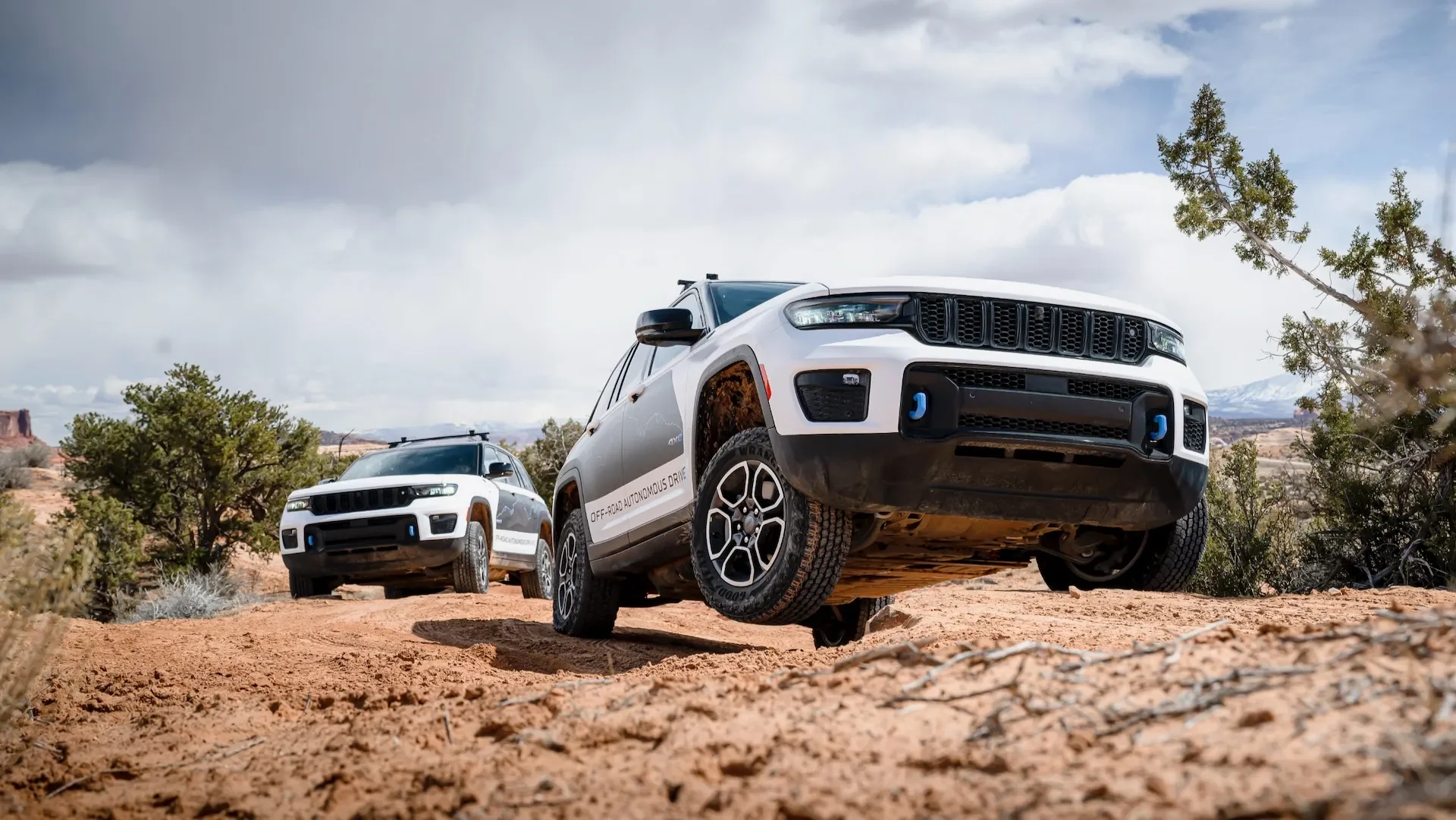 Jeep, 4 Çekerli Maceralar için Gezegen Hibritleme Teknolojisini Yeniden Mi Yaratacak?
