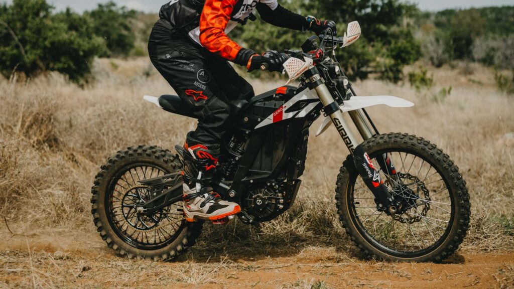 Zero Motorcycles’in Yeni Elektrikli Dirt Bisikletleri Için Sirris Süspansiyon Geliştirme