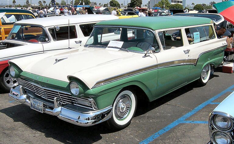 Ford Custom 300 Del Rio 1957-1958