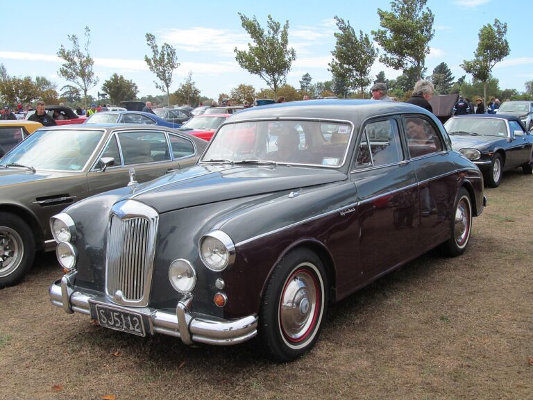Riley Two-Point-Six 1957–1959