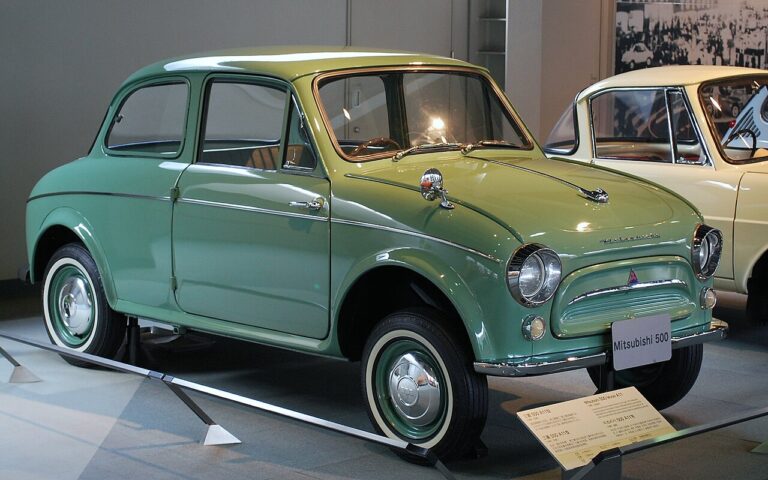 Mitsubishi 500 1960-1962
