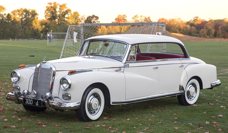 Mercedes-Benz W189 (300) 1957-1962