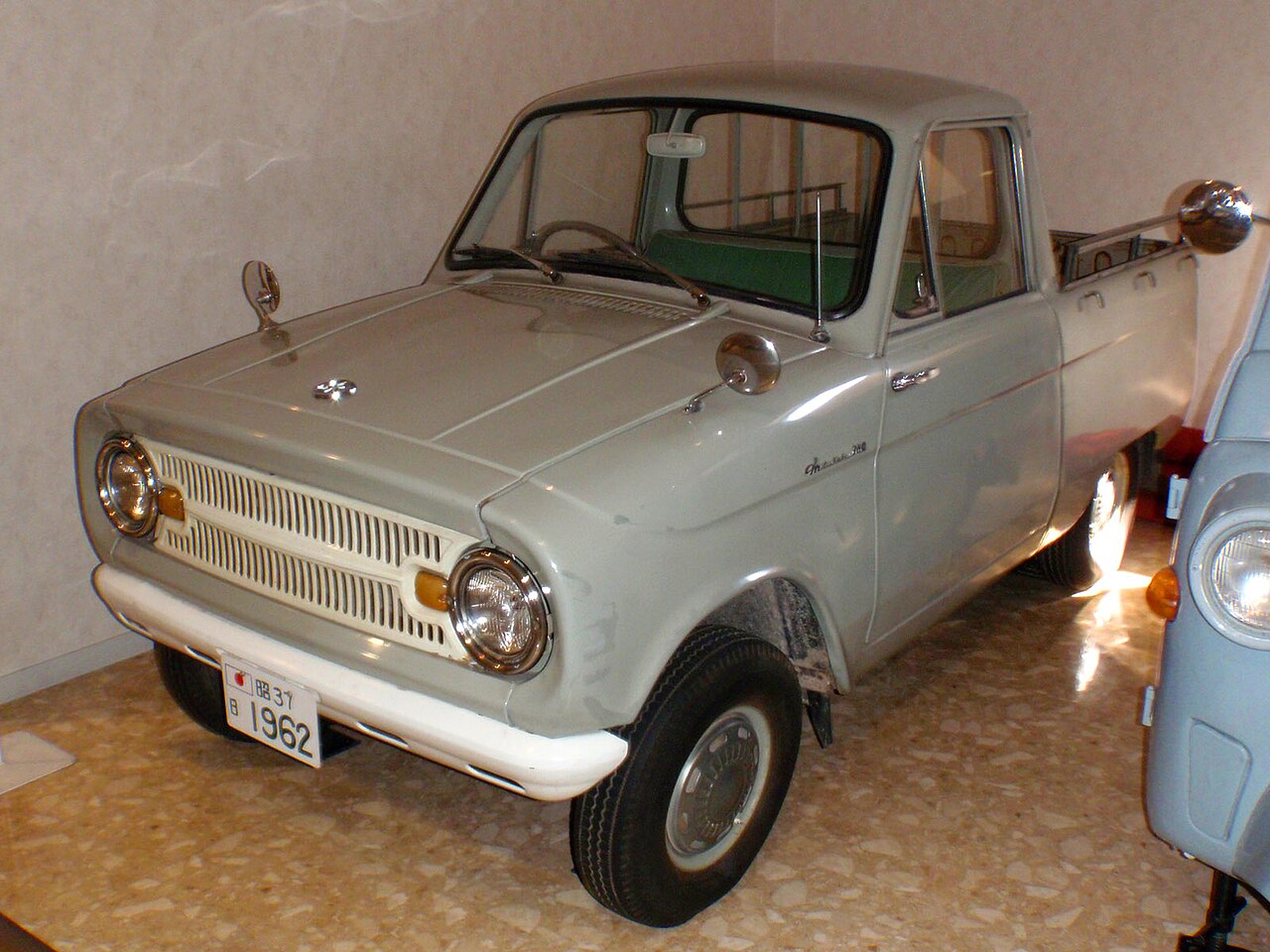 Mitsubishi Minica 1962-2011