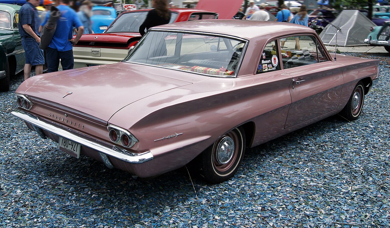 Oldsmobile Cutlass 1961–1999