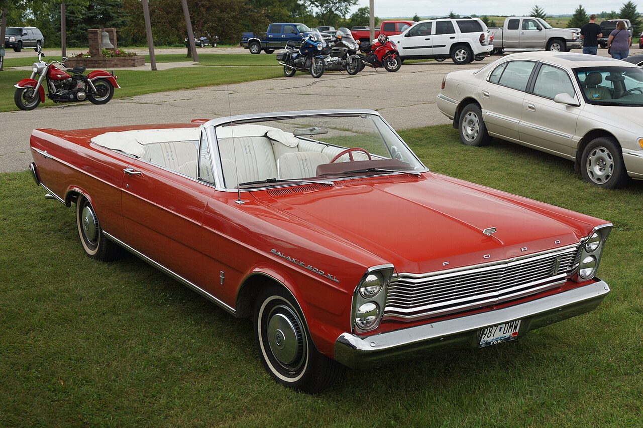 Ford Galaxie 1958-1974 (ABD) / 1964-1968 (Avustralya) / 1967-1983 (Brezilya)