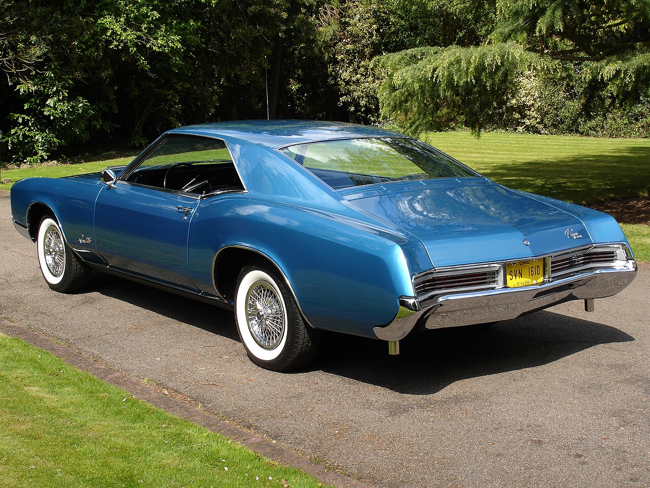 Buick Riviera 1963–1999, 1995–1999