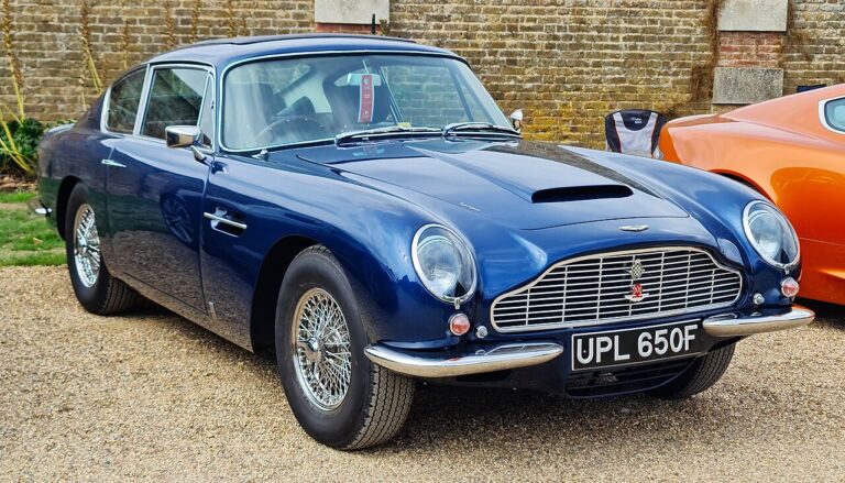 Aston Martin DB6 1965 – 1971