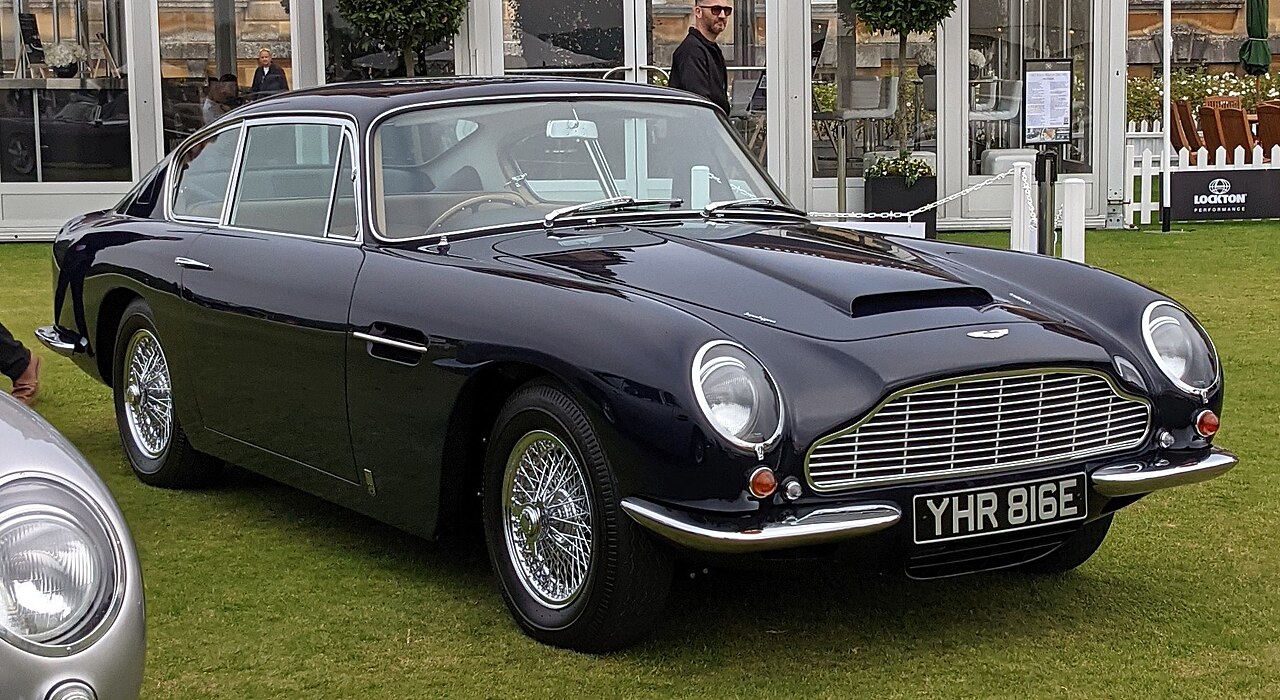 Aston Martin DB6 1965 – 1971