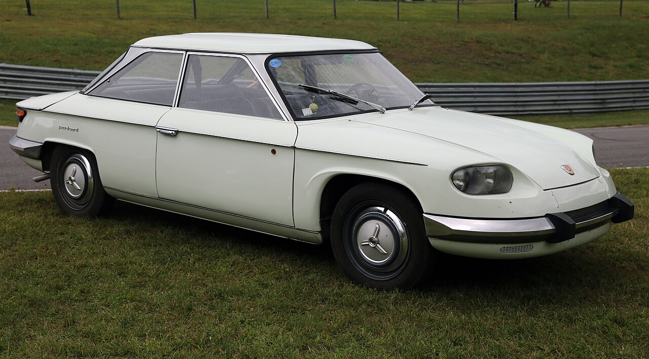 Société des Anciens Etablissements Panhard et Levassor Panhard 24 1964–1967