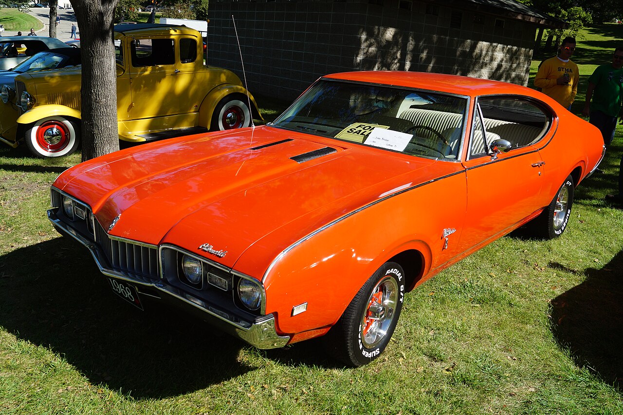 Oldsmobile Cutlass 1961–1999