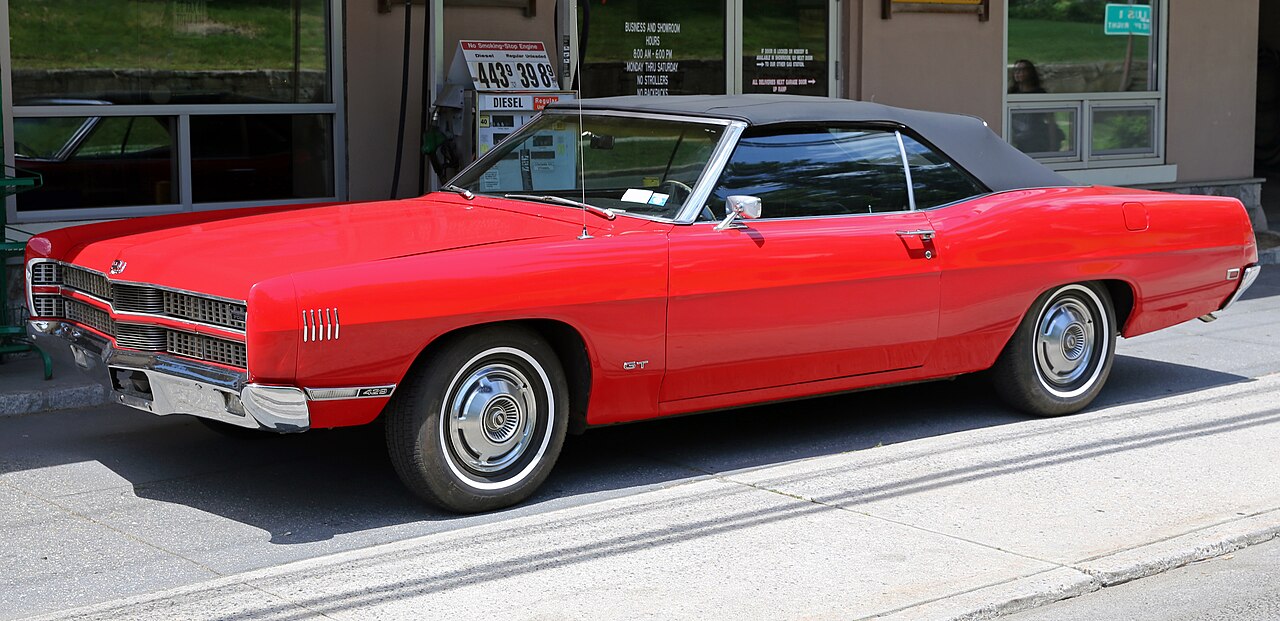 Ford Galaxie 1958-1974 (ABD) / 1964-1968 (Avustralya) / 1967-1983 (Brezilya)