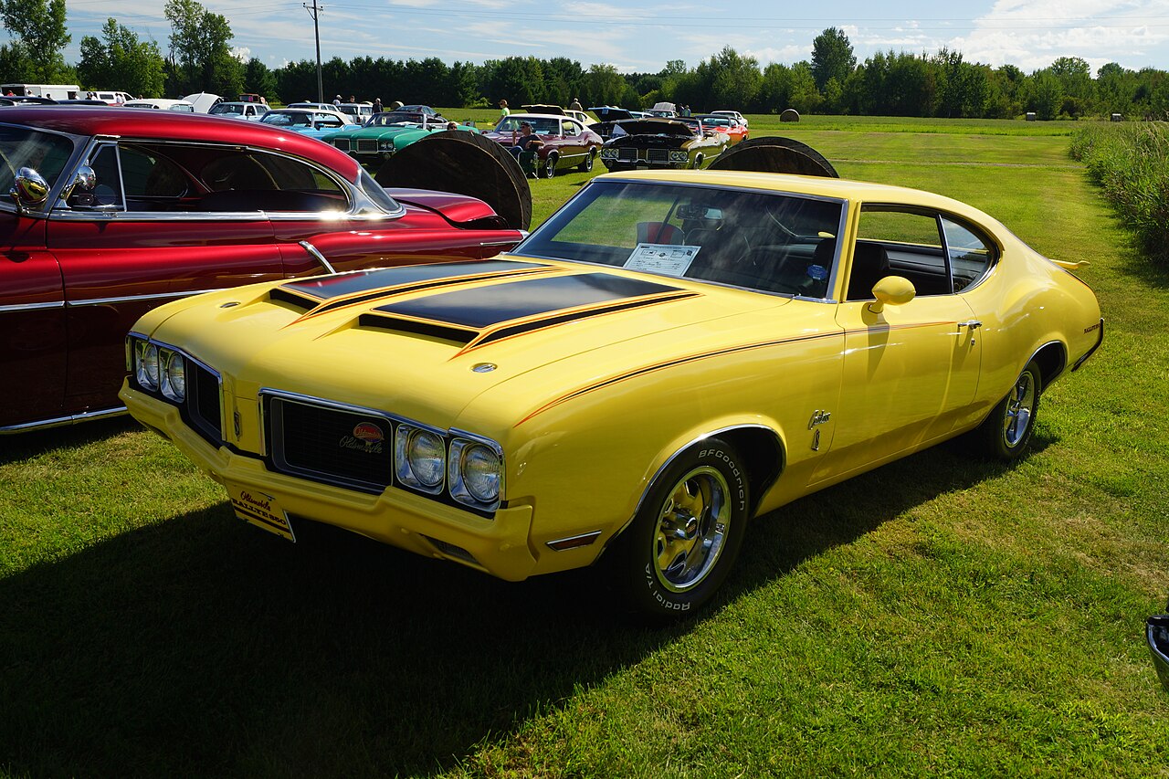 Oldsmobile Cutlass 1961–1999