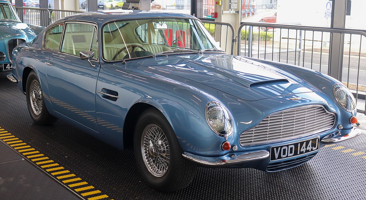 Aston Martin DB6 1965 – 1971