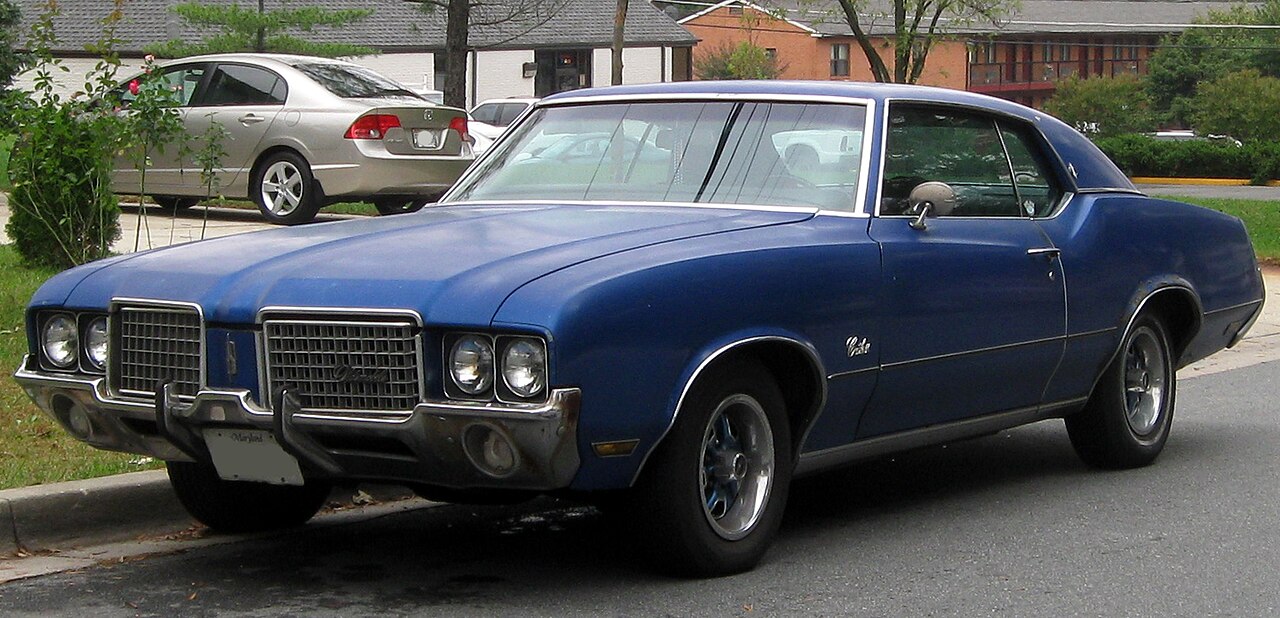 Oldsmobile Cutlass 1961–1999