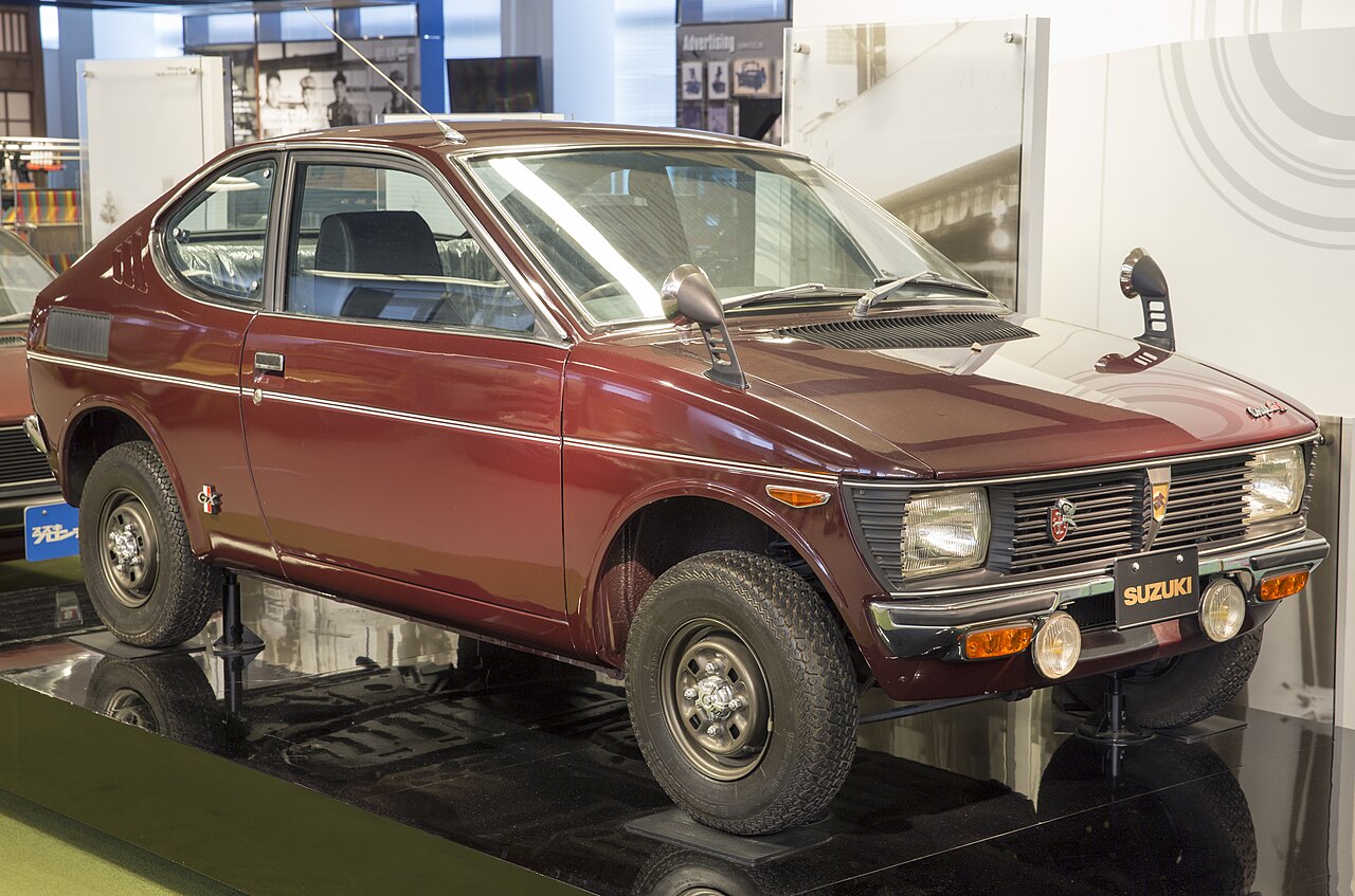 Suzuki Fronte 360 sedan 1967-1970