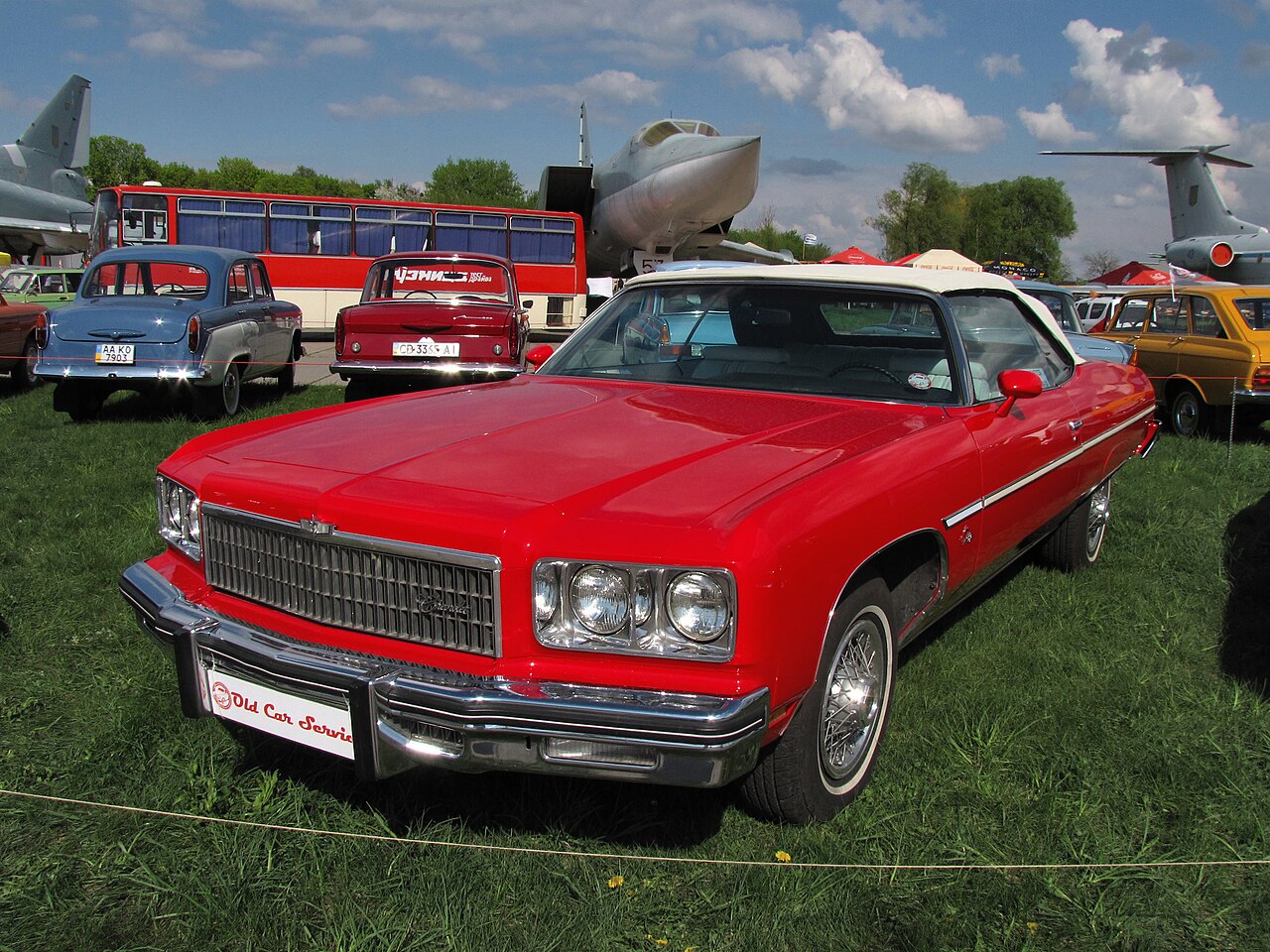 Chevrolet Caprice 1965–1996, 2000–2017 (Holden)