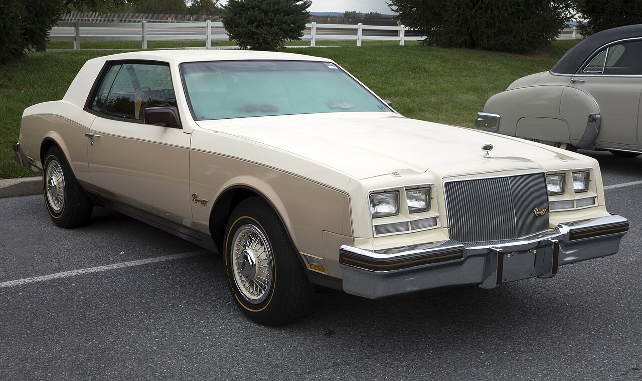 Buick Riviera 1963–1999, 1995–1999