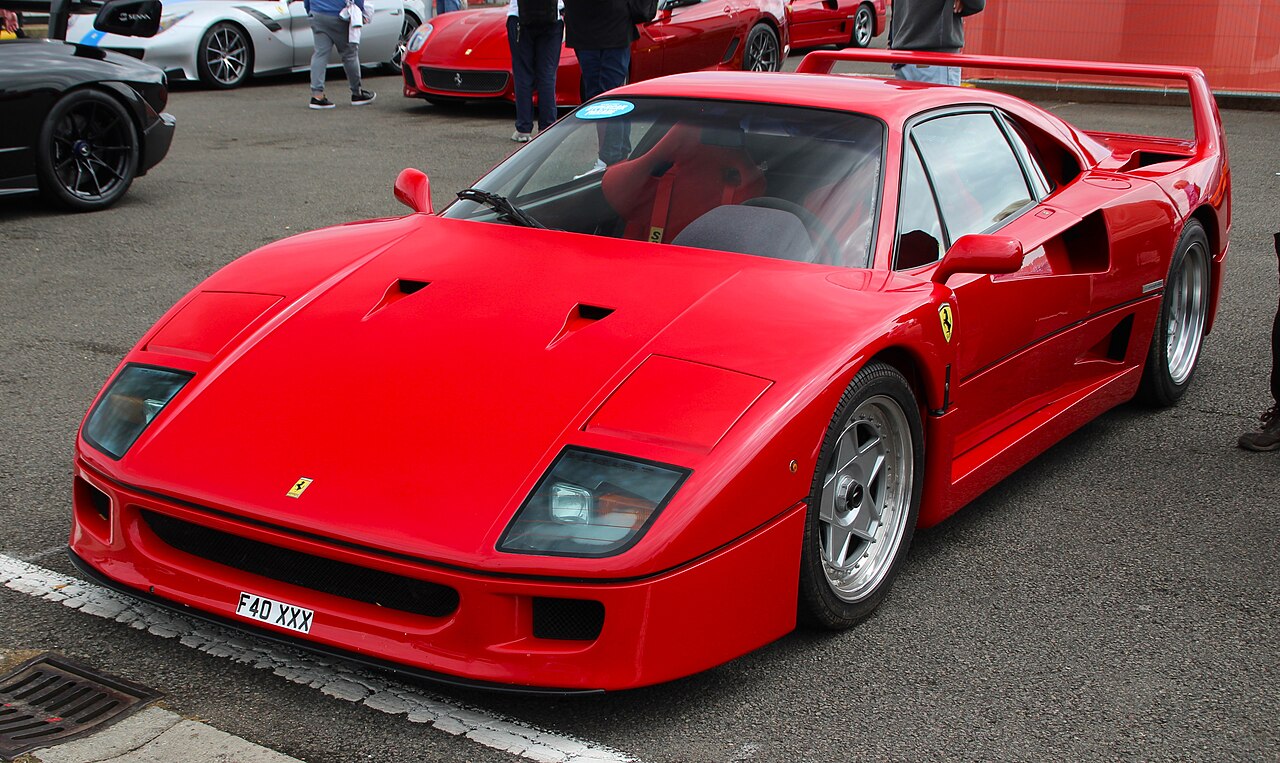 Ferrari F40 1987-1996