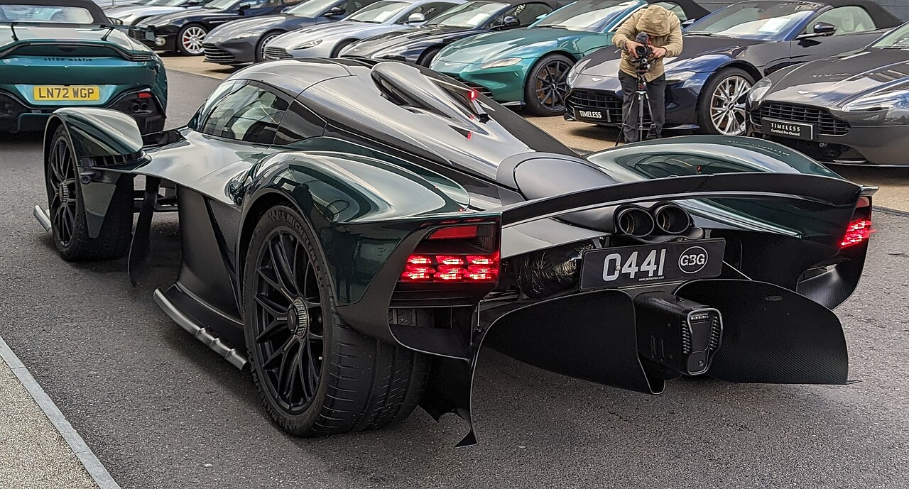 Aston Martin Valkyrie 2017-2024
