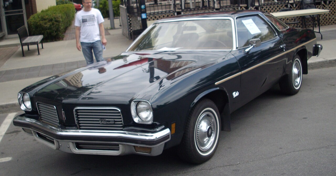 Oldsmobile Cutlass 1961–1999