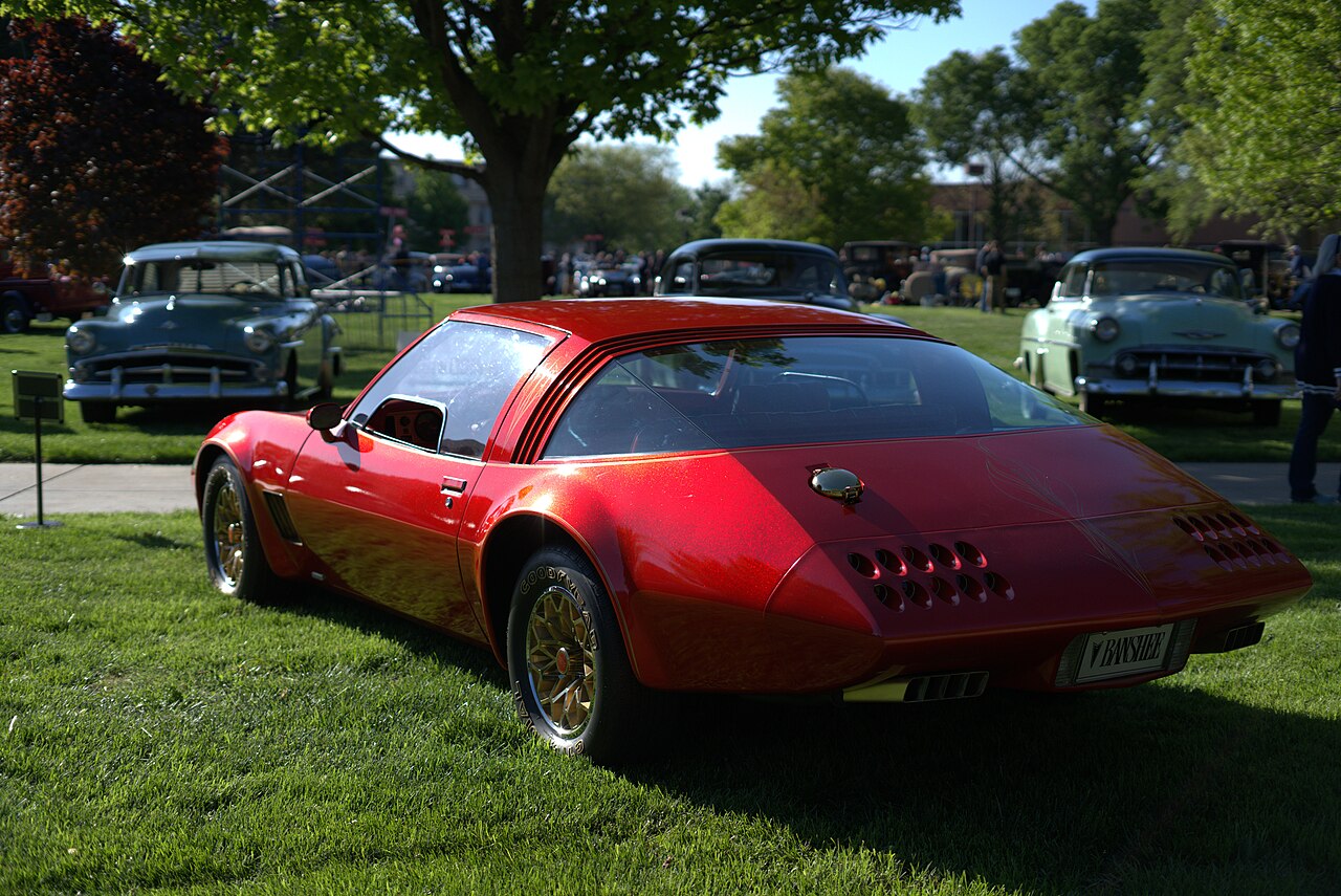 Pontiac Pontiac Banshee 1964–1968 (I-II), 1974 (III)