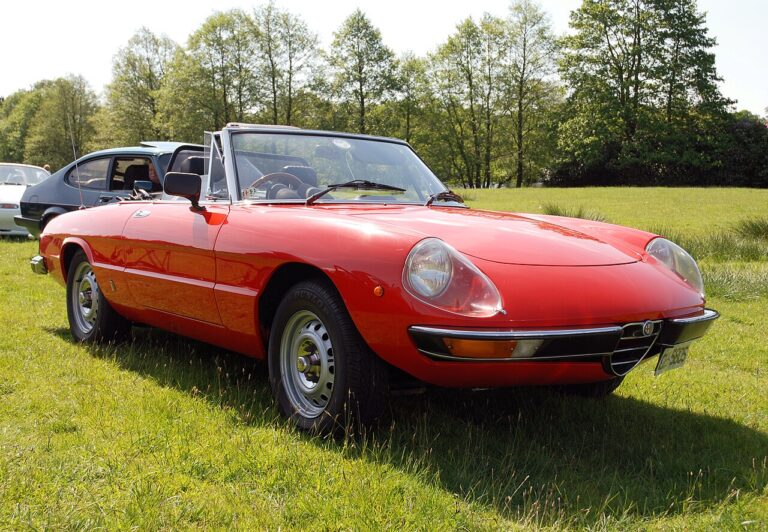Alfa Romeo Spider 1966-1993