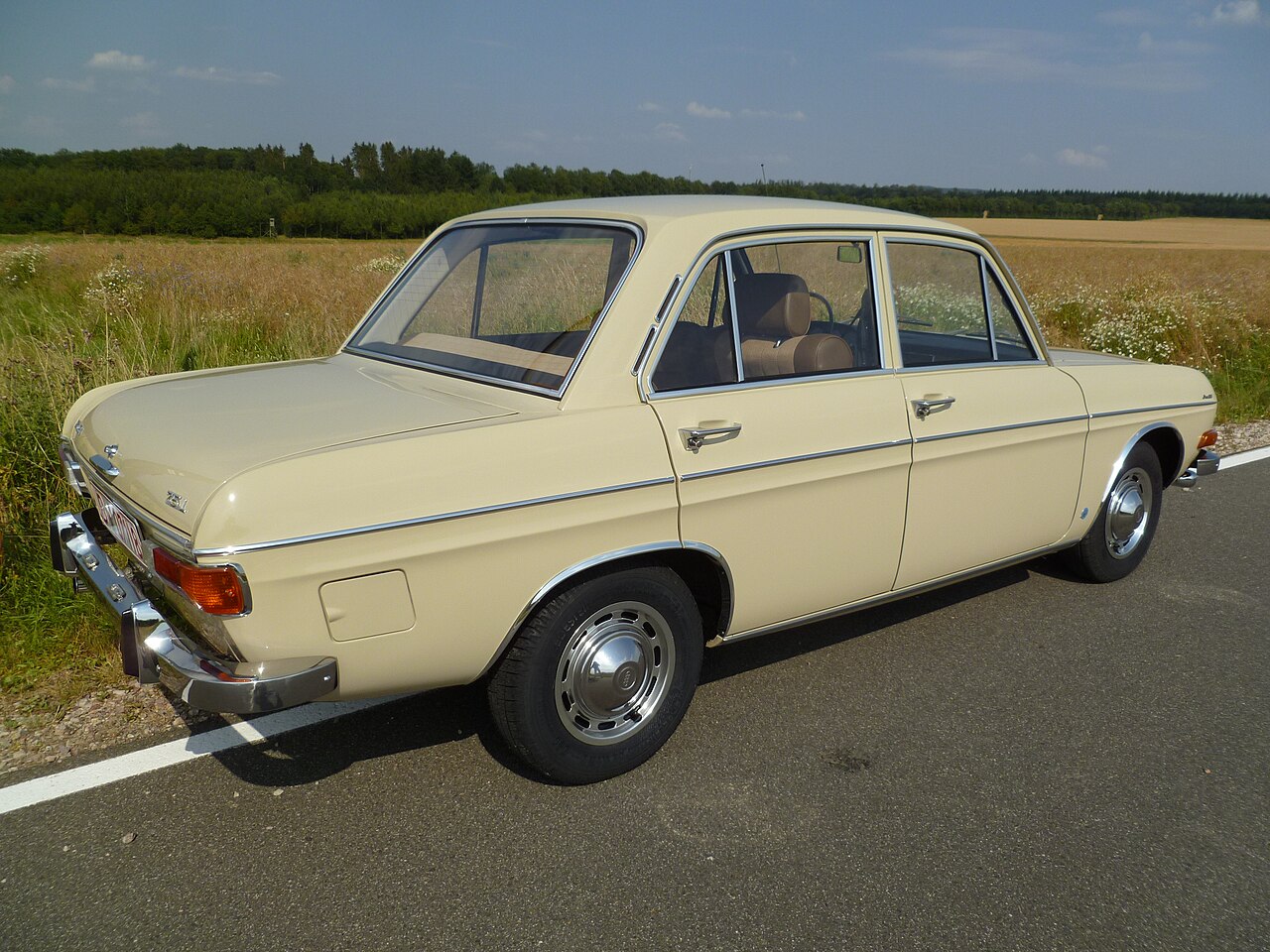 Audi F103 1965-1972