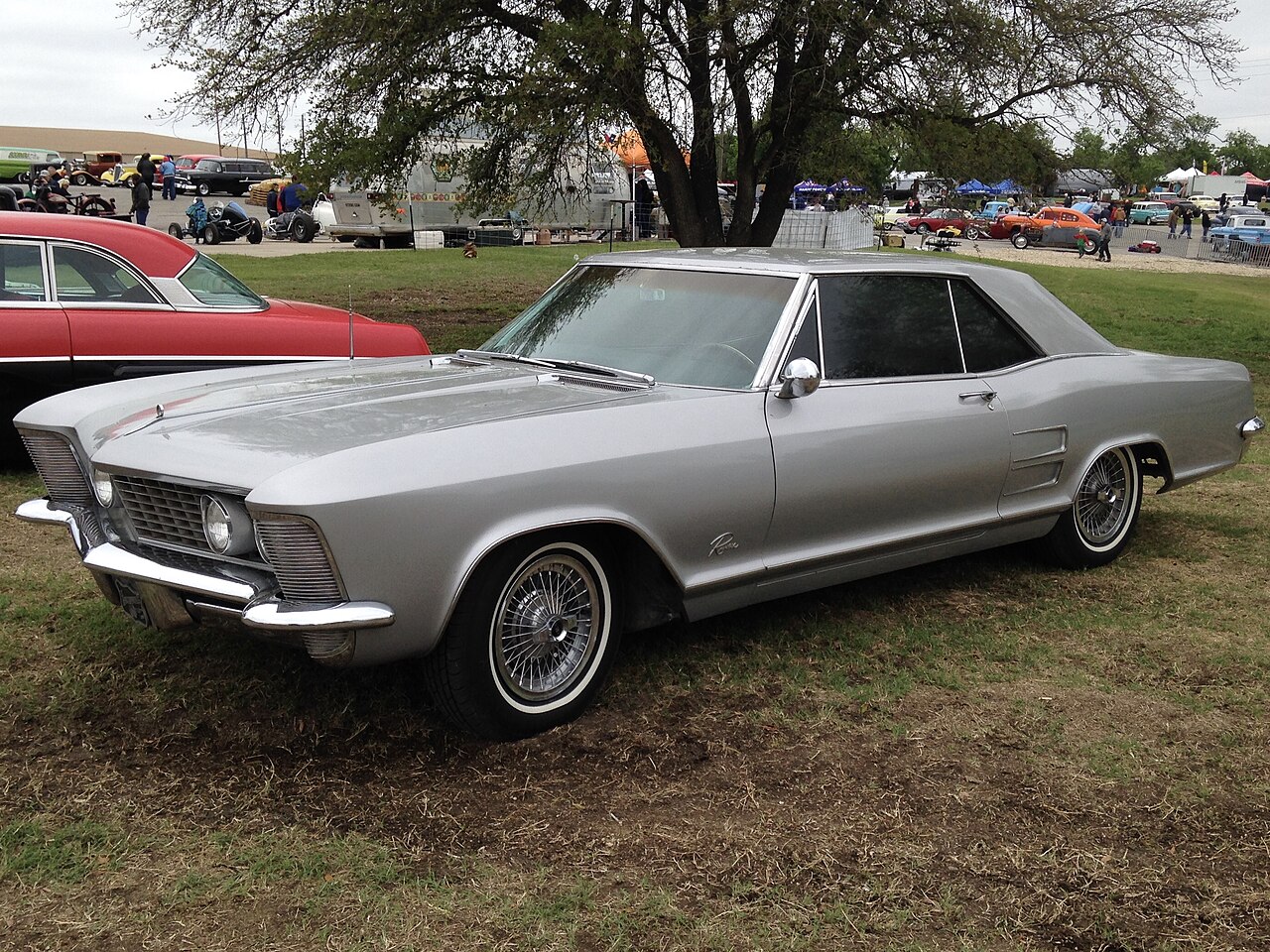 Buick Riviera 1963–1999, 1995–1999