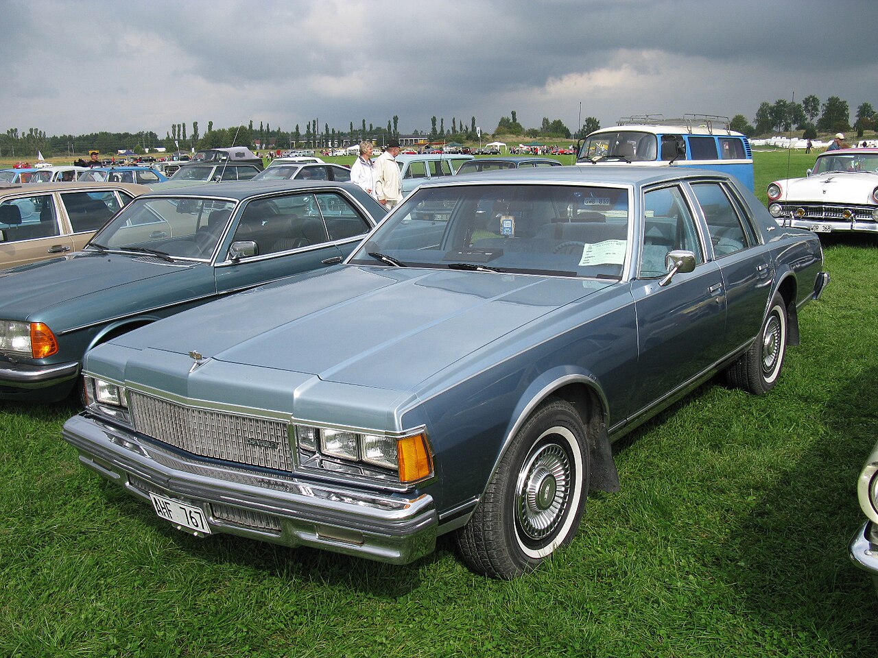 Chevrolet Caprice 1965–1996, 2000–2017 (Holden)