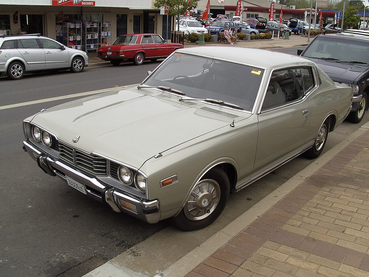 Nissan Gloria 1959-2004