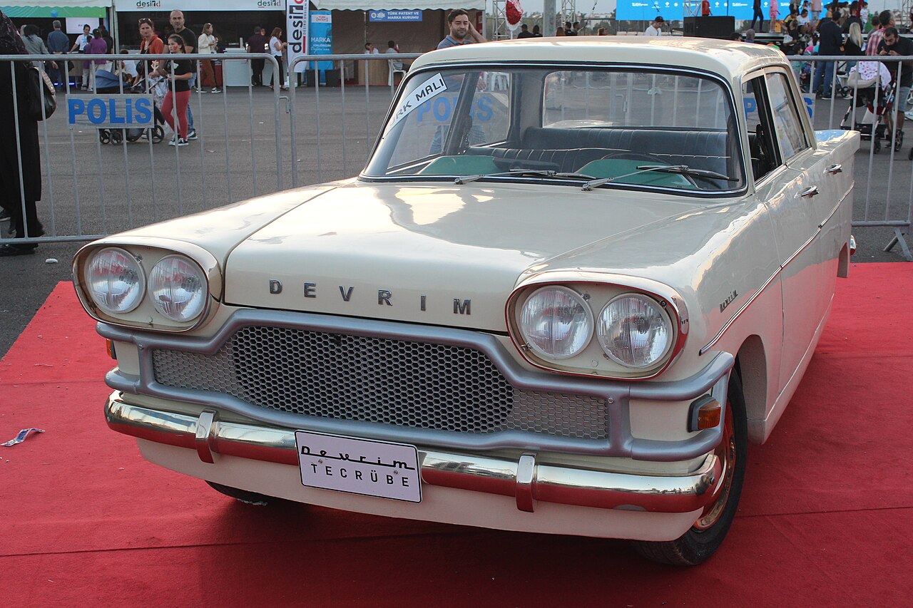 Açıklama: Model on display, 20 October 2013