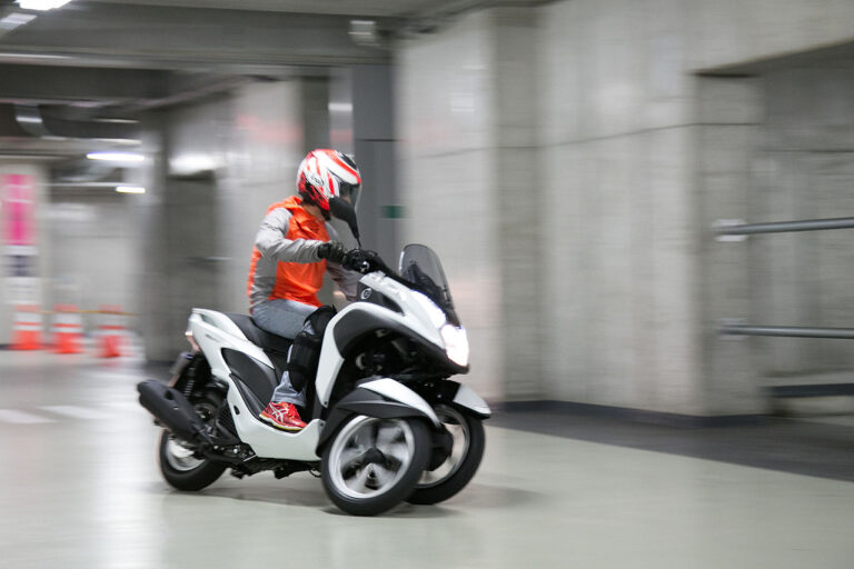 Yamaha Tricity 125 (2014-2016), 155 (2016-2019), 300 (2019-)