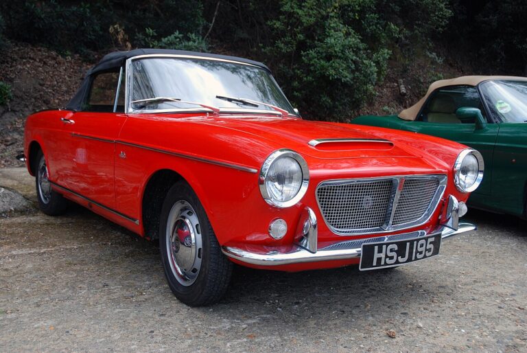 Fiat // Cabriolet ve Coupé 1959-1966